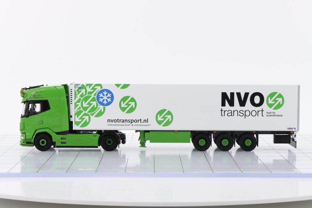 Heuvelman GSO; DAF XG+ 4X2 REEFER TRAILER - 3 AXLE